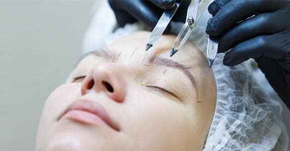 eyelashes hair transplant in Saudi arabia